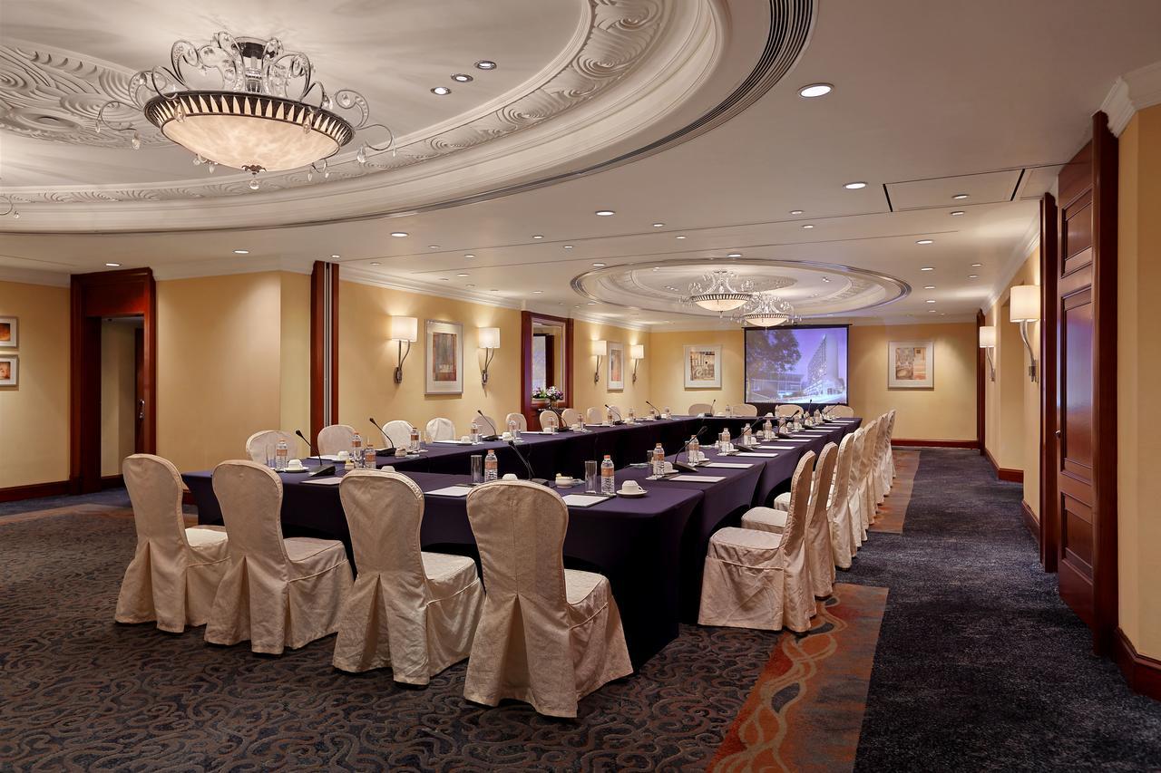 Royal Hotel 5*