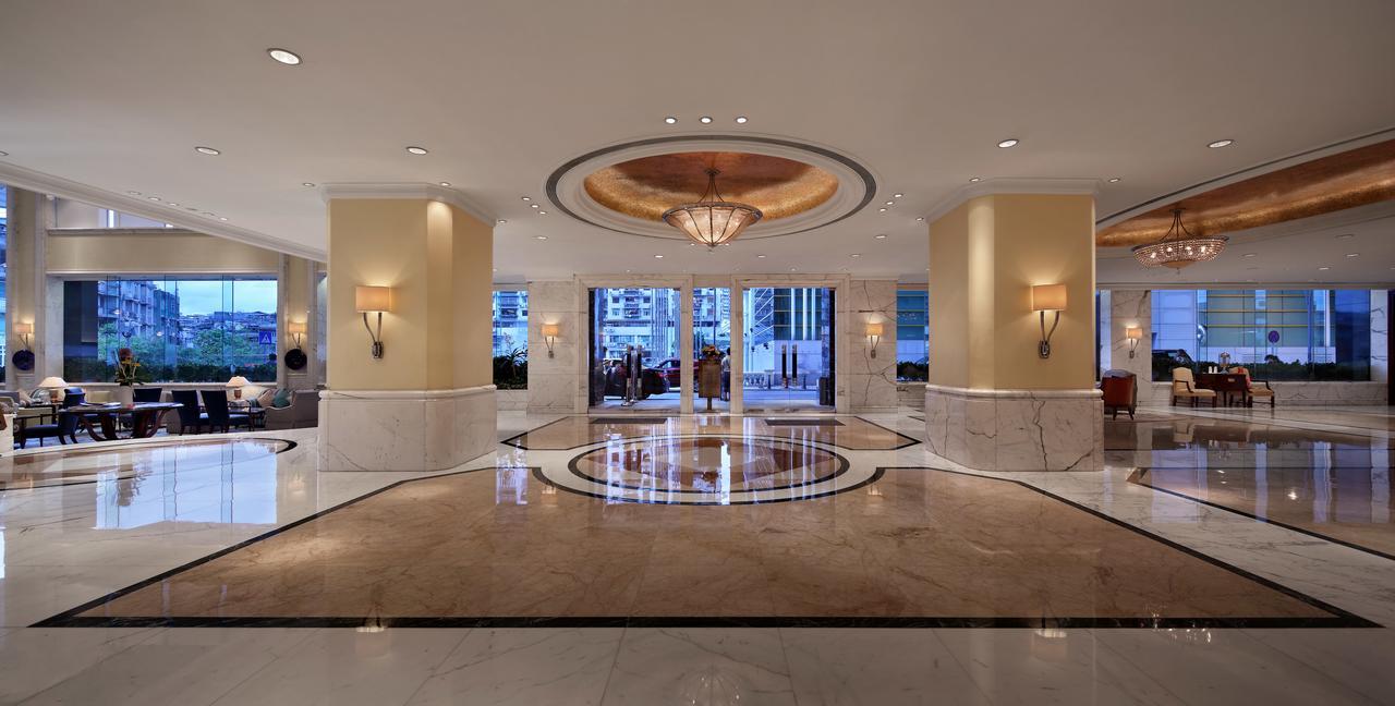 Royal Hotel